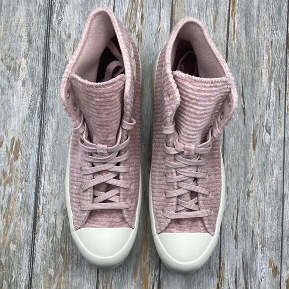 Converse Chuck Taylor All Star Lugged 2.0 Velour Hightop Sneaker Shoes Size 11.5 - Picture 2 of 12